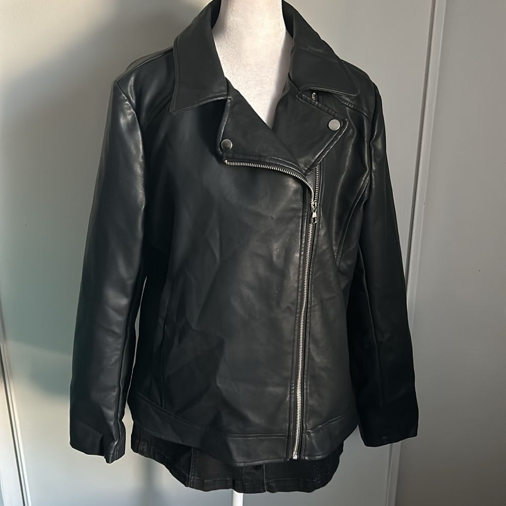 New a.n.a. New Concepts Women’s Vegan Leather Black Moto Jacket Biker Jacket